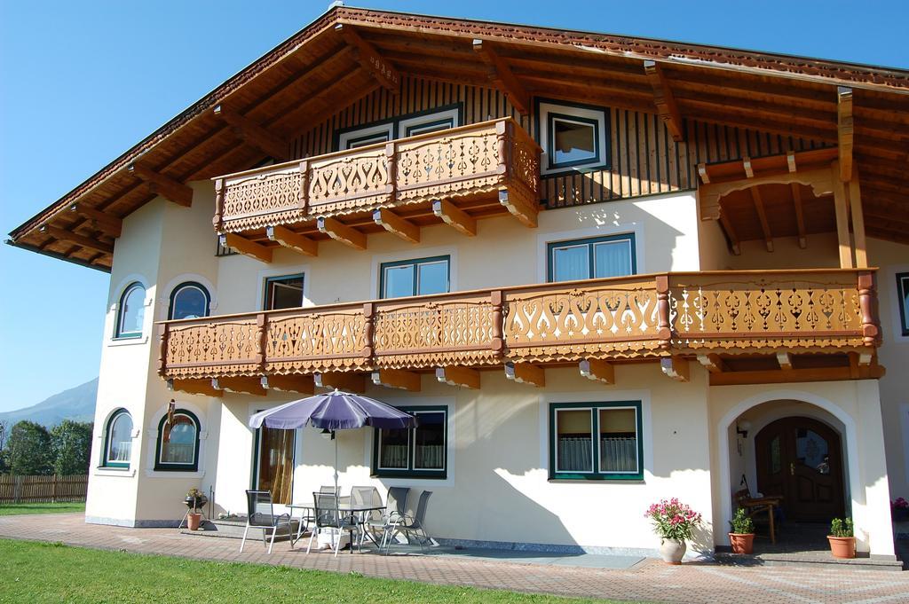 Landhaus Brugger Apartman Saalfelden am Steinernen Meer Szoba fotó